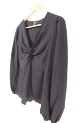 חולצה מעוצבת בשחור - M-S